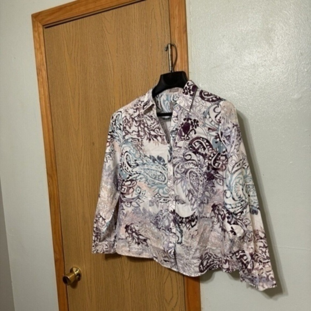 Chico's Size 2 (Large) Multi-Color w/Paisley Print Long Sleeve Button-Front Top